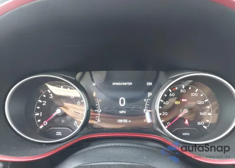 2020 Jeep Compass Trailhawk 4X4 from USA, damaged, VIN 3C4NJDDBXLT111930